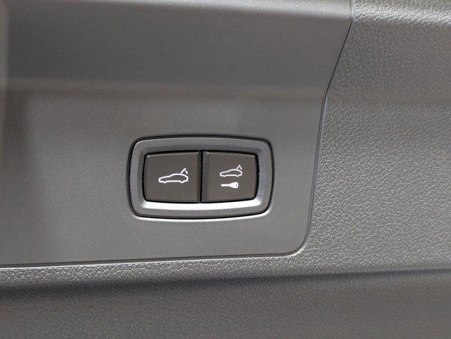 new 2026 Porsche Panamera car, priced at $133,340