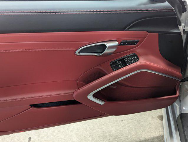 new 2025 Porsche 718 Cayman car, priced at $106,000