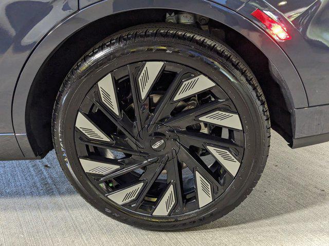 used 2024 Lincoln Nautilus car, priced at $68,490