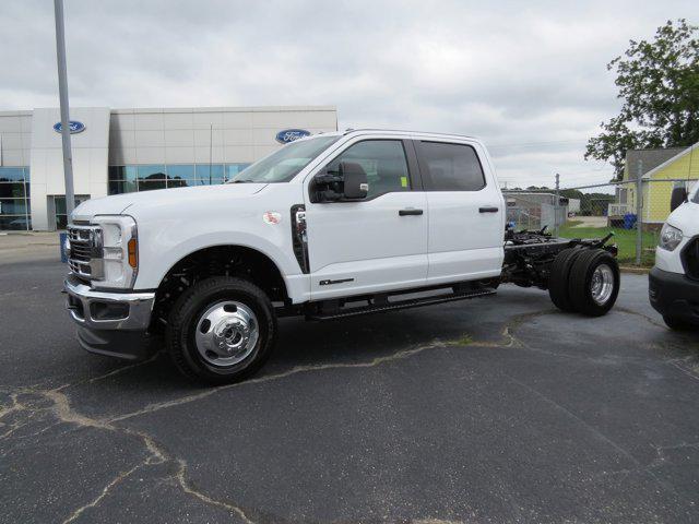 new 2024 Ford F-350 car, priced at $68,210