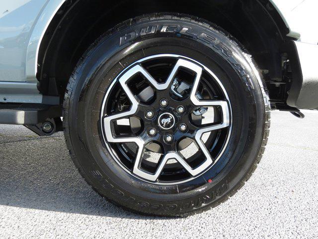 new 2024 Ford Bronco car, priced at $51,879