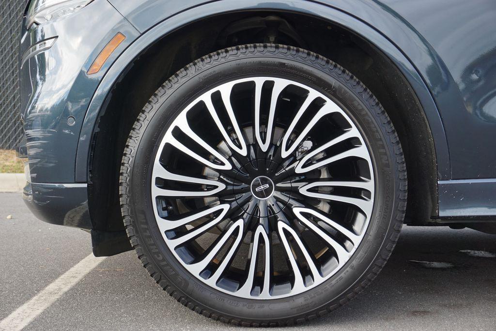 used 2021 Lincoln Aviator car, priced at $40,995