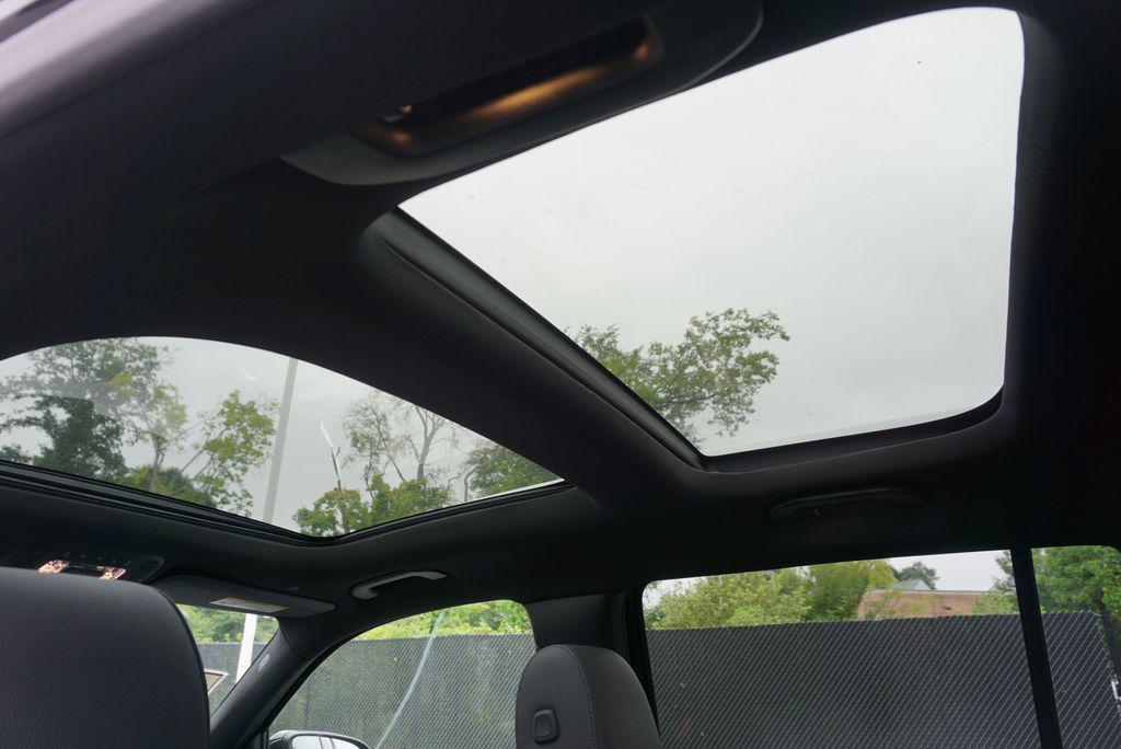 new 2025 Mercedes-Benz GLB 250 car, priced at $49,135