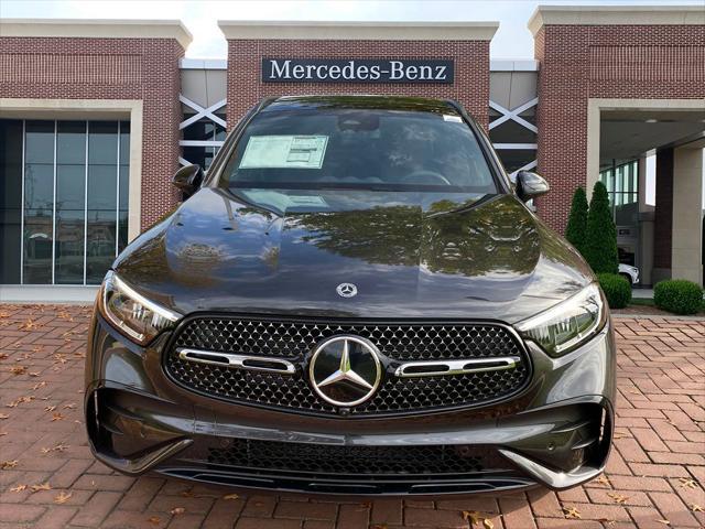 new 2025 Mercedes-Benz GLC 300 car, priced at $58,985