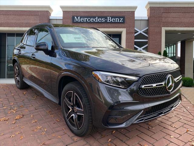 new 2025 Mercedes-Benz GLC 300 car, priced at $58,985