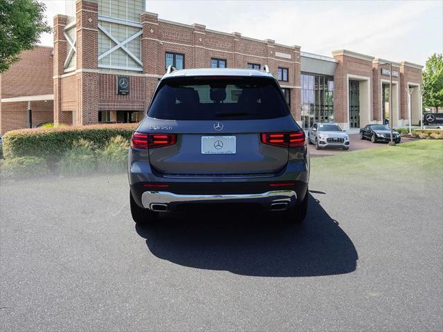 new 2025 Mercedes-Benz GLB 250 car, priced at $52,540