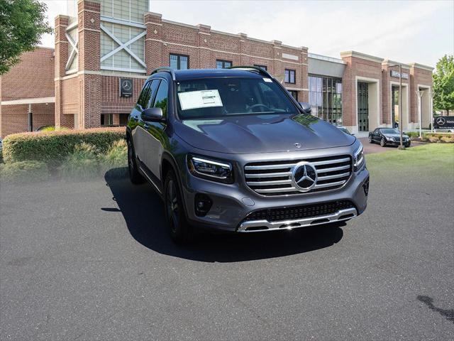 new 2025 Mercedes-Benz GLB 250 car, priced at $52,540