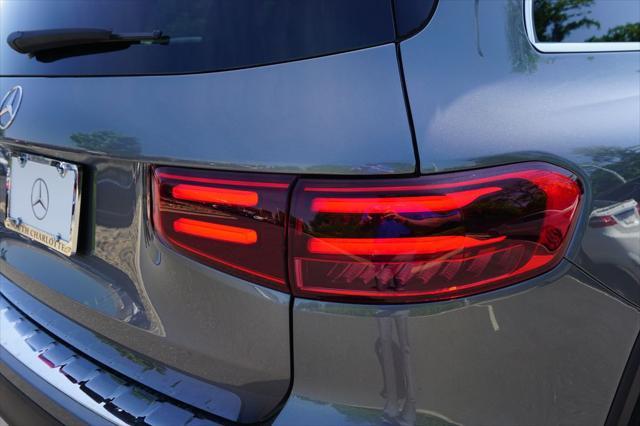 new 2025 Mercedes-Benz GLB 250 car, priced at $52,540