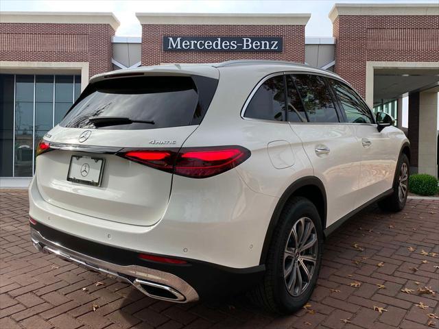 new 2025 Mercedes-Benz GLC 300 car, priced at $54,285