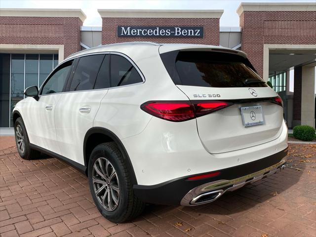 new 2025 Mercedes-Benz GLC 300 car, priced at $54,285