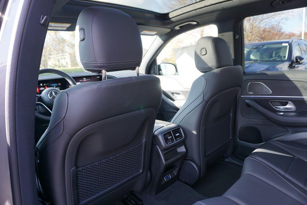 new 2026 Mercedes-Benz GLE 350 car, priced at $79,470
