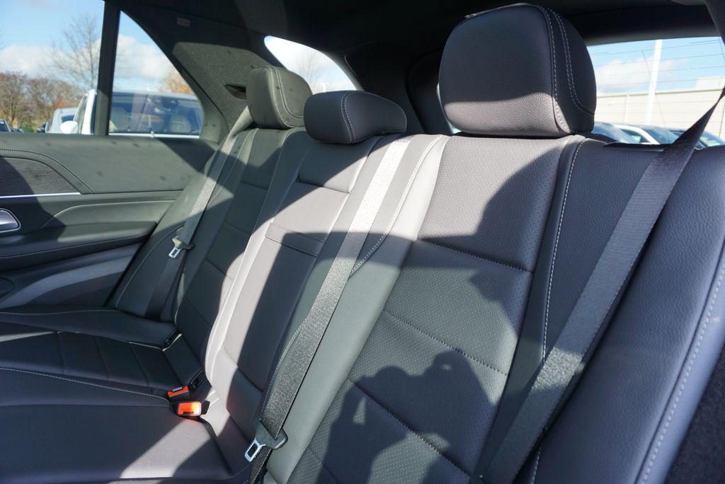new 2026 Mercedes-Benz GLE 350 car, priced at $79,470