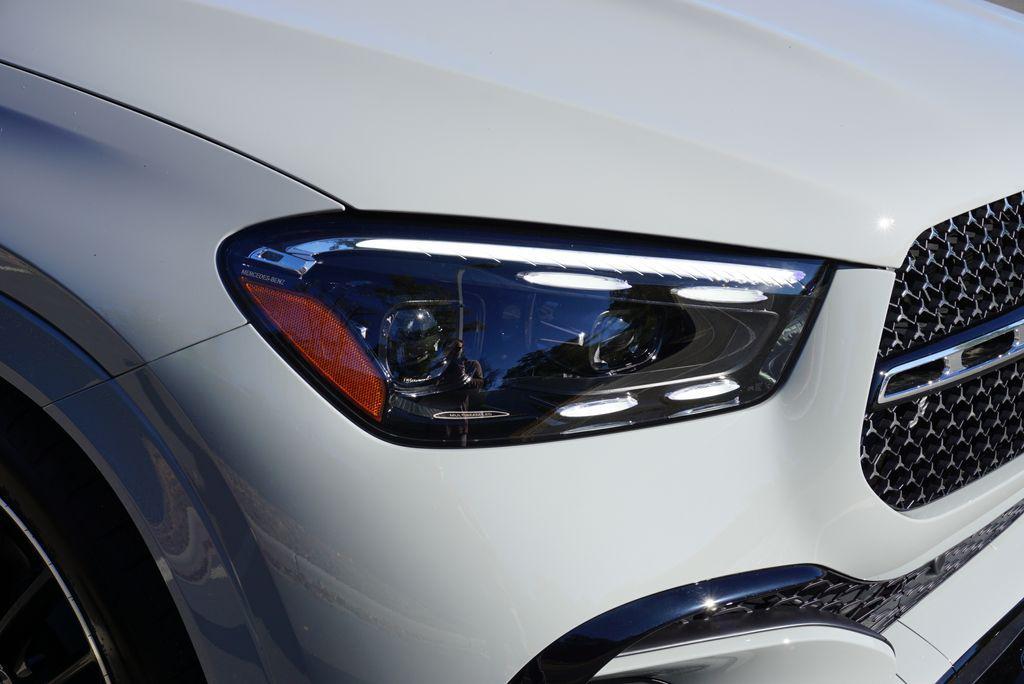 new 2026 Mercedes-Benz GLE 450 car, priced at $98,980