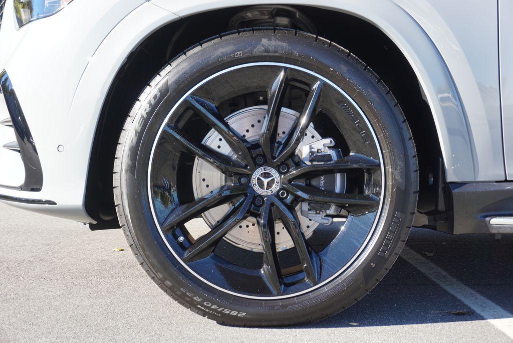 new 2026 Mercedes-Benz GLE 450 car, priced at $98,980