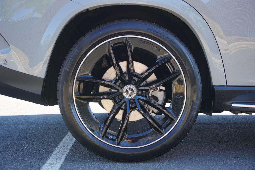 new 2026 Mercedes-Benz GLE 450 car, priced at $98,980