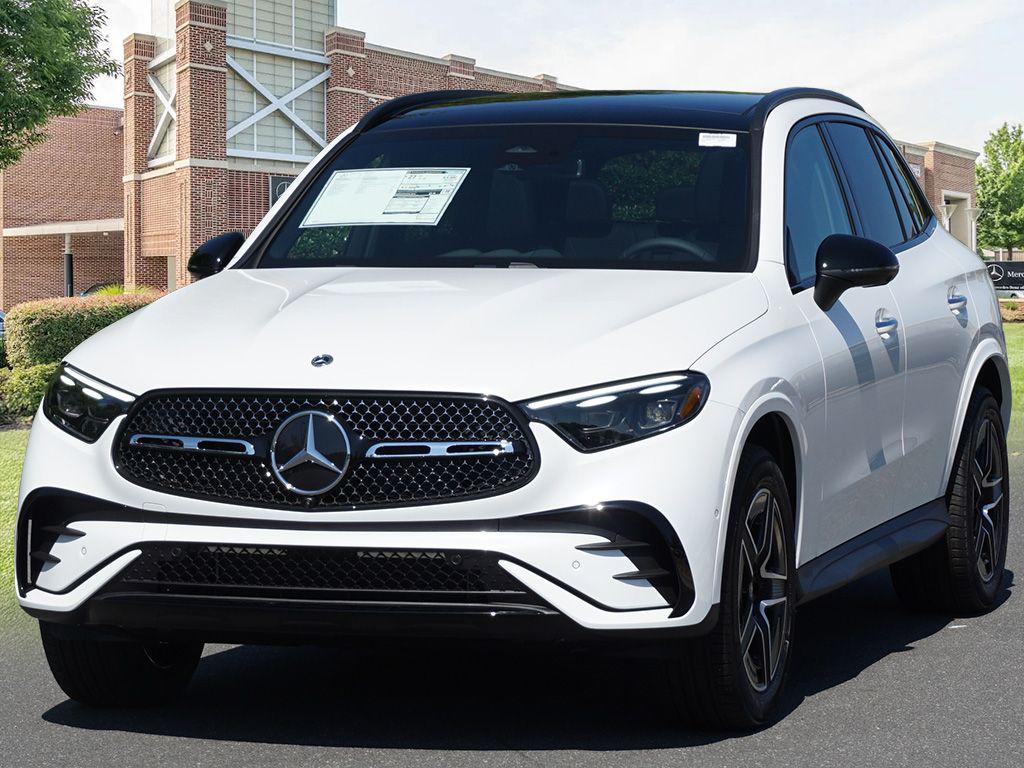 new 2026 Mercedes-Benz GLC 300 car, priced at $65,890