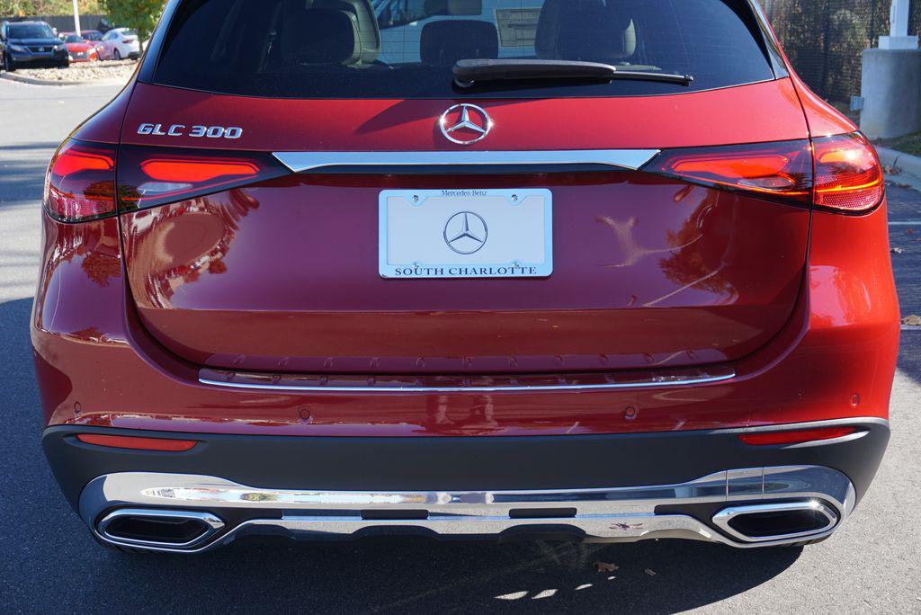 new 2026 Mercedes-Benz GLC 300 car, priced at $58,085