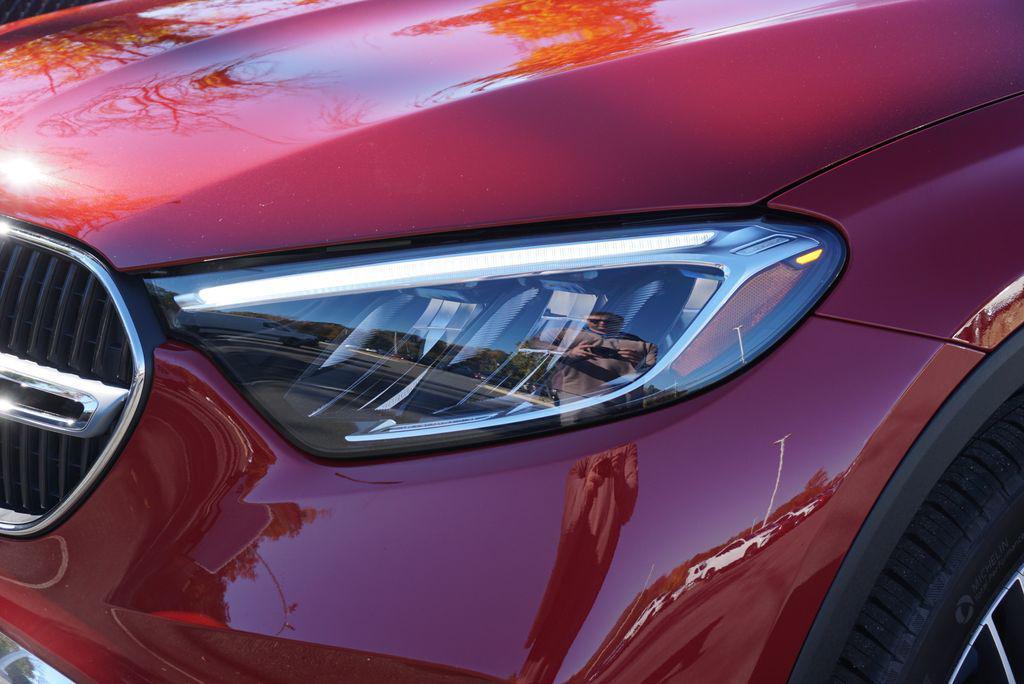 new 2026 Mercedes-Benz GLC 300 car, priced at $58,085