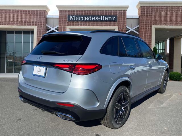 new 2025 Mercedes-Benz GLC 300 car, priced at $57,085