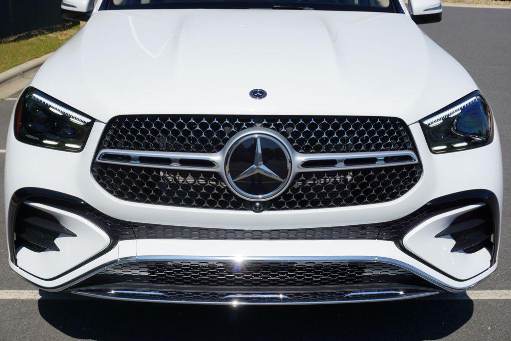 new 2026 Mercedes-Benz GLE 450 car, priced at $91,855