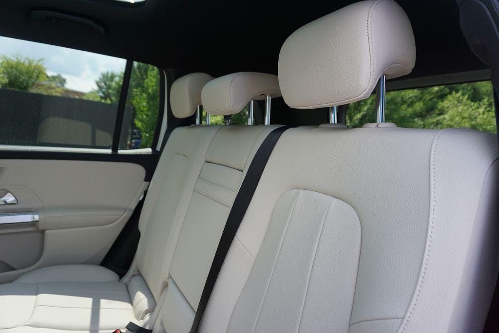 new 2025 Mercedes-Benz GLB 250 car, priced at $49,460