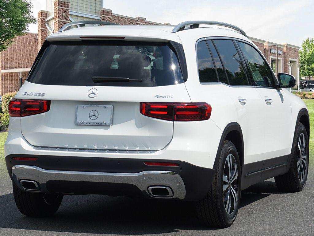 new 2025 Mercedes-Benz GLB 250 car, priced at $49,460
