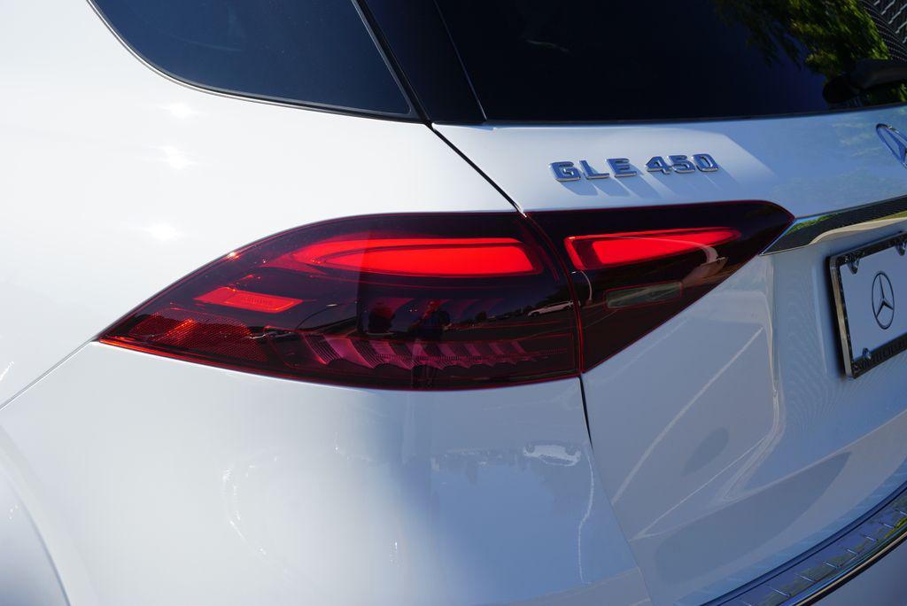 new 2026 Mercedes-Benz GLE 450 car, priced at $83,020