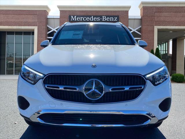 new 2025 Mercedes-Benz GLC 300 car, priced at $52,785