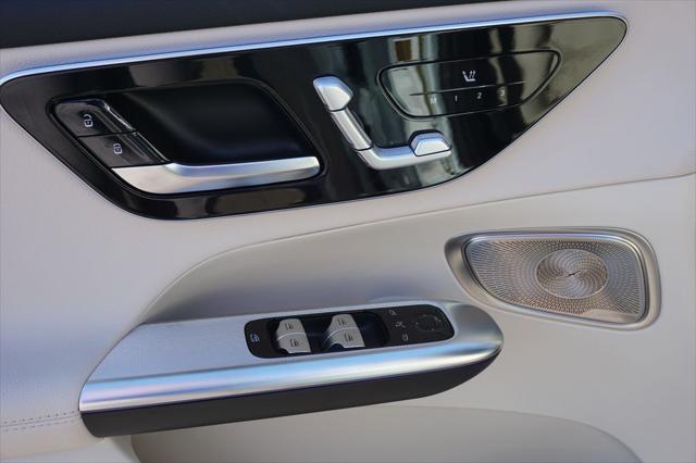 new 2025 Mercedes-Benz GLC 300 car, priced at $61,645