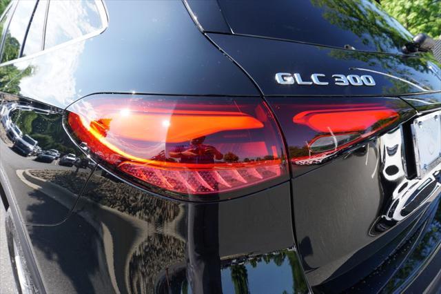 new 2025 Mercedes-Benz GLC 300 car, priced at $55,810