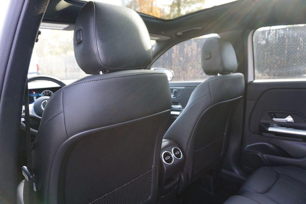 used 2024 Mercedes-Benz GLA 250 car, priced at $39,995