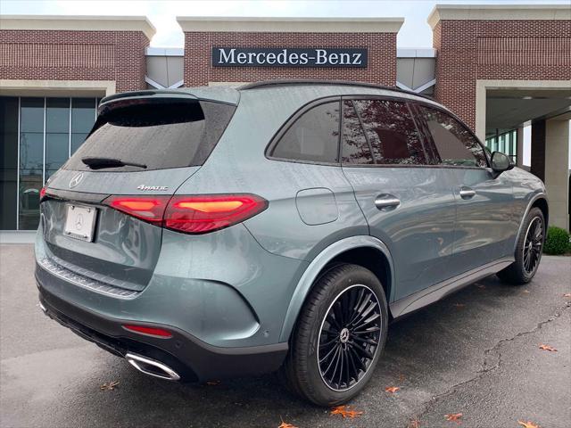 new 2025 Mercedes-Benz GLC 300 car, priced at $64,295