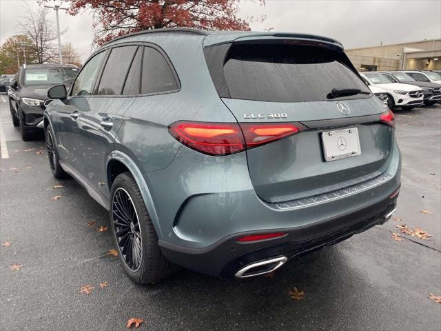 new 2025 Mercedes-Benz GLC 300 car, priced at $64,295