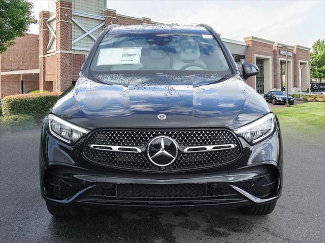 new 2025 Mercedes-Benz GLC 300 car, priced at $65,680