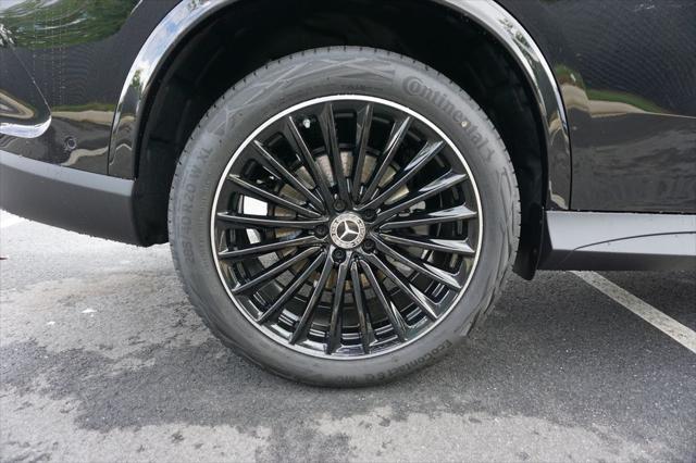 new 2025 Mercedes-Benz GLC 300 car, priced at $65,680