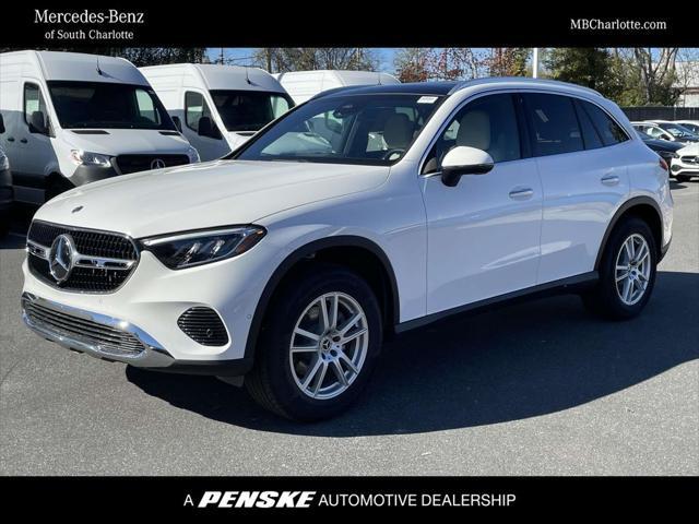 new 2025 Mercedes-Benz GLC 300 car, priced at $52,250