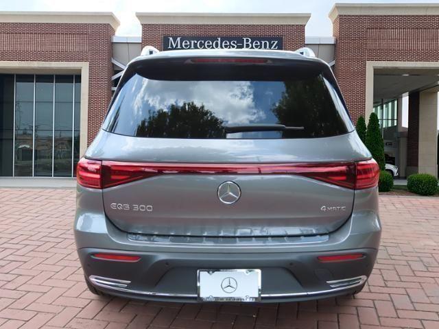 new 2024 Mercedes-Benz EQB 300 car, priced at $61,745