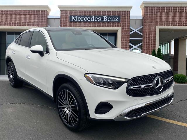 new 2025 Mercedes-Benz GLC 300 car, priced at $62,585