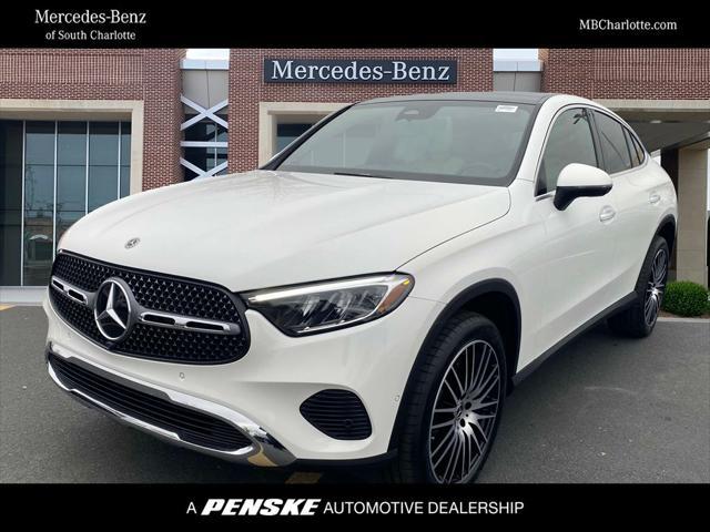 new 2025 Mercedes-Benz GLC 300 car, priced at $62,585