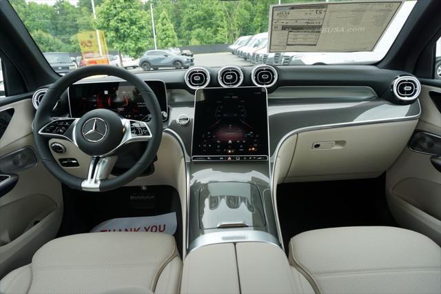new 2025 Mercedes-Benz GLC 300 car, priced at $56,800