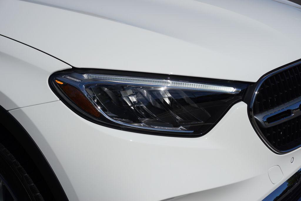 new 2026 Mercedes-Benz GLC 300 car, priced at $56,035