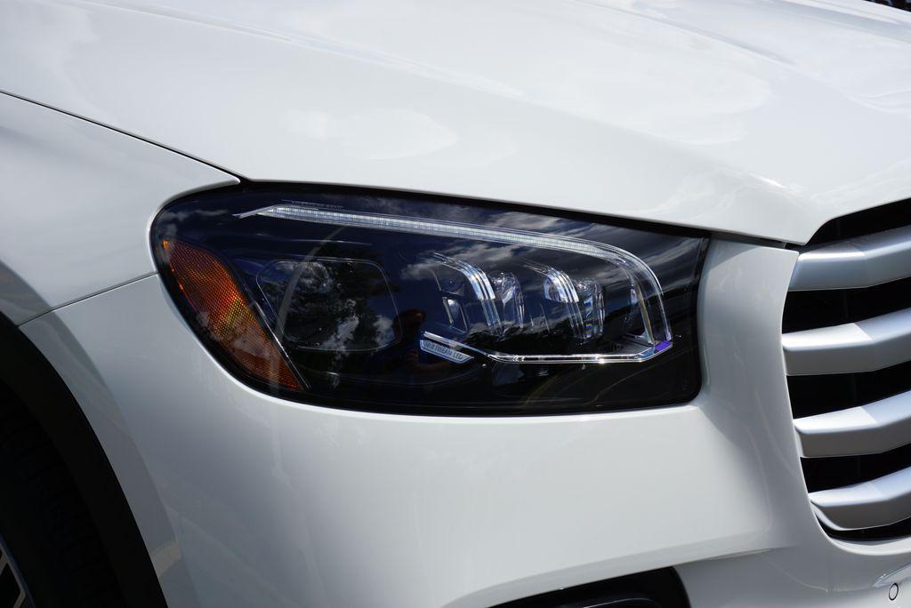 new 2025 Mercedes-Benz GLS 450 car, priced at $94,195