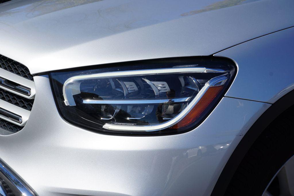 used 2020 Mercedes-Benz GLC 300 car, priced at $27,591