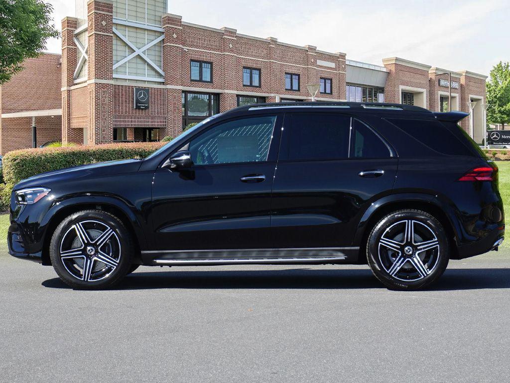 new 2026 Mercedes-Benz GLE 450 car, priced at $89,240