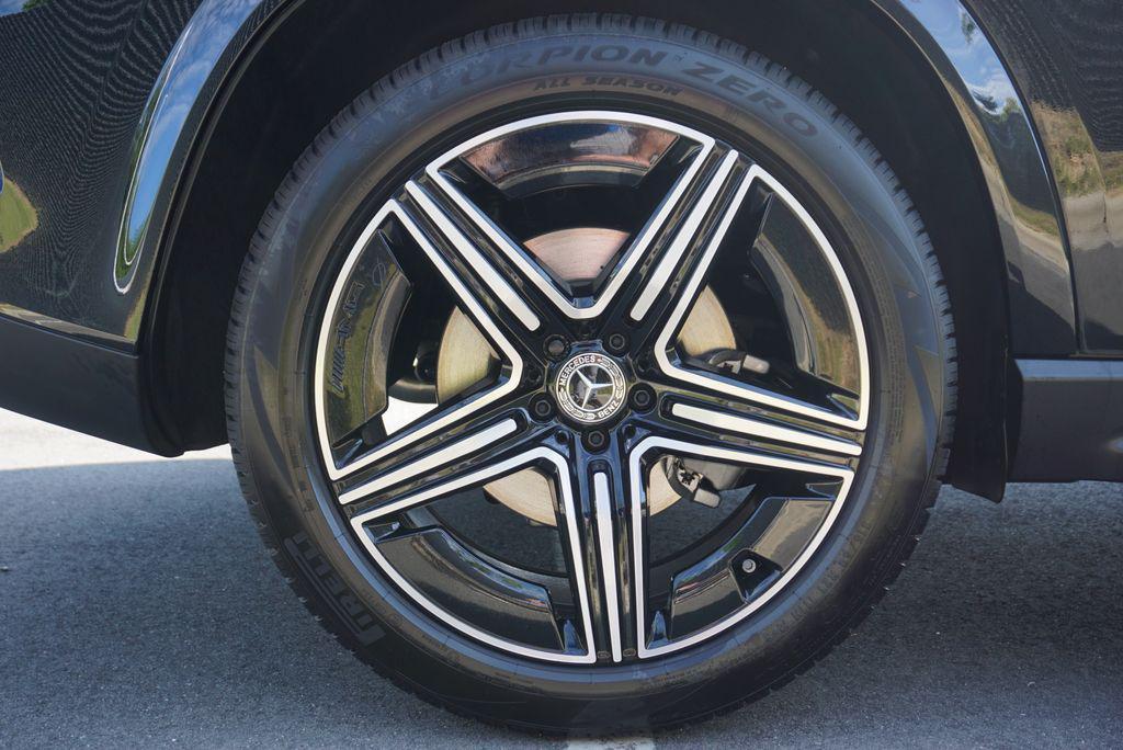 new 2026 Mercedes-Benz GLE 450 car, priced at $89,240