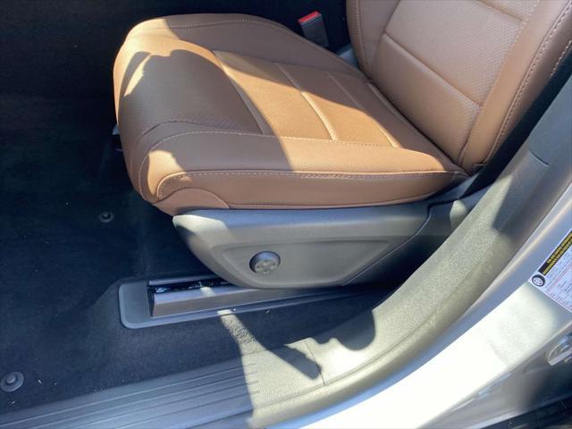 new 2025 Mercedes-Benz GLS 450 car, priced at $97,215