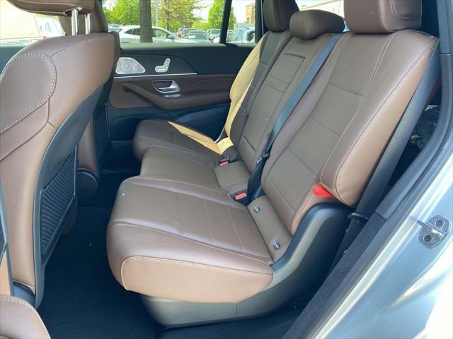 new 2025 Mercedes-Benz GLS 450 car, priced at $97,215
