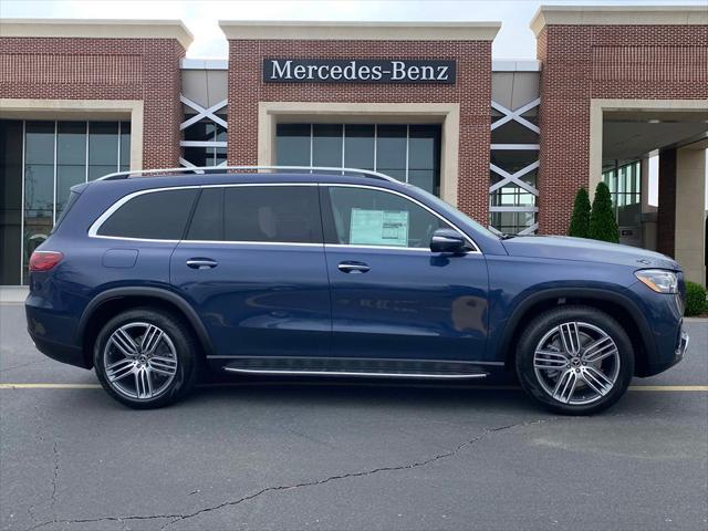 new 2025 Mercedes-Benz GLS 450 car, priced at $93,095