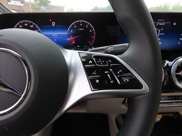 used 2025 Mercedes-Benz GLA 250 car, priced at $39,991