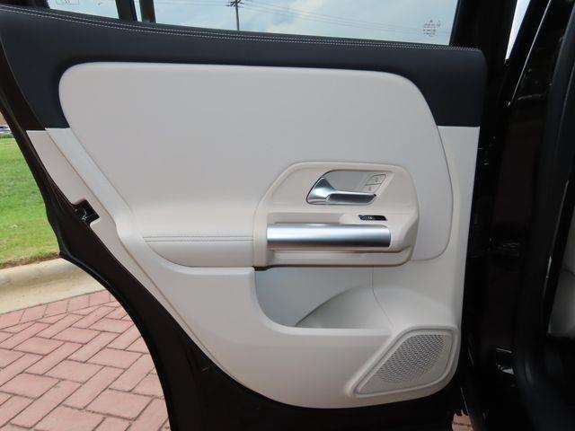 used 2025 Mercedes-Benz GLA 250 car, priced at $39,991